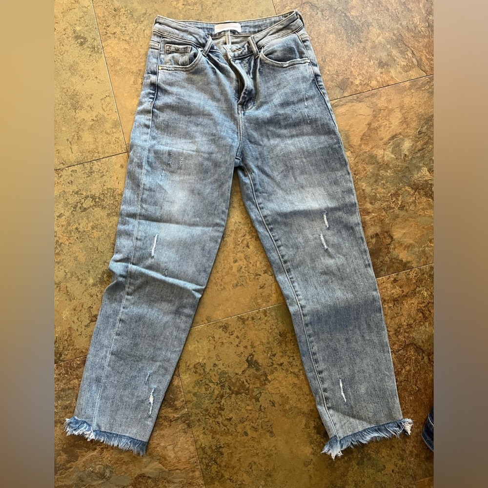 Risen Jeans